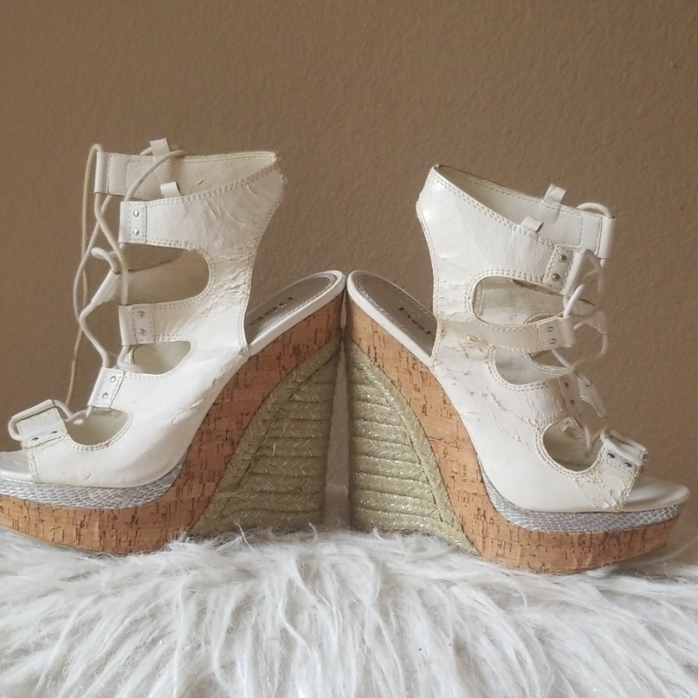 Bebe wedges